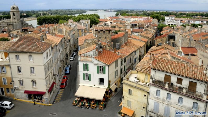 2. Arles, France: This is the place to experience both Roman ruins and scenes from Vincent van Gogh paintings.