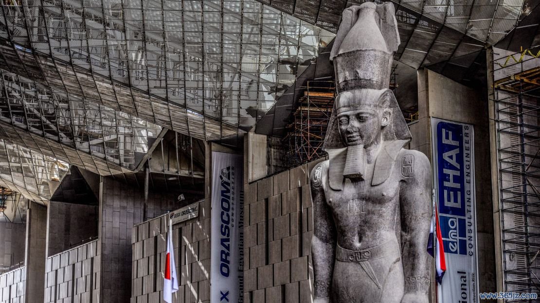 The museum was built around the gigantic statue of Ramses II.
